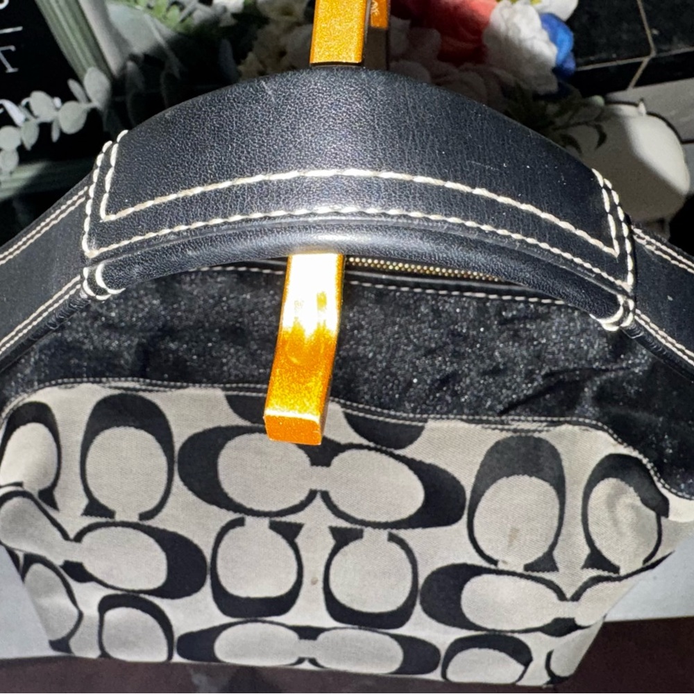 Coach signature canvas Hobo shoulder bag Black and Gray Patterned 2007 EUC - Picture 9 of 14